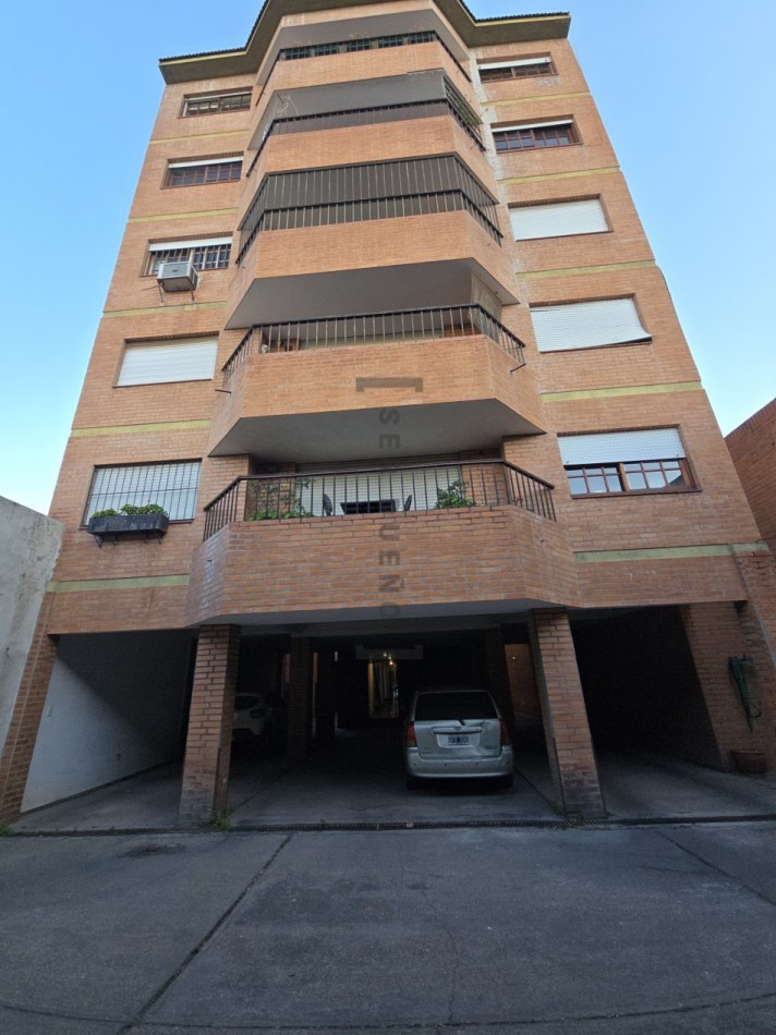 Departamento 3 Dormitorios con Dependencia de Servicio, Ciudad de Salta [SER DUEÑO]