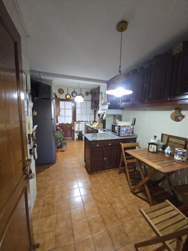 Departamento 3 Dormitorios con Dependencia de Servicio, Ciudad de Salta [SER DUEÑO]