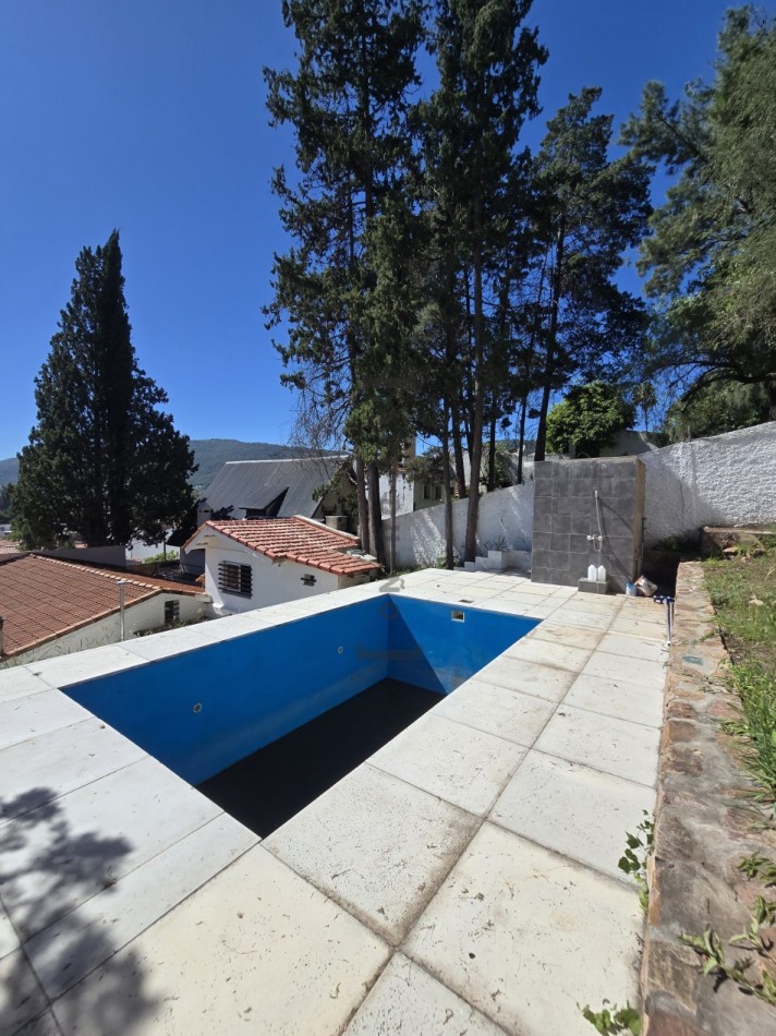 Casa en Tres Cerritos 3 dormitorios con pileta [SER DUEÑO]
