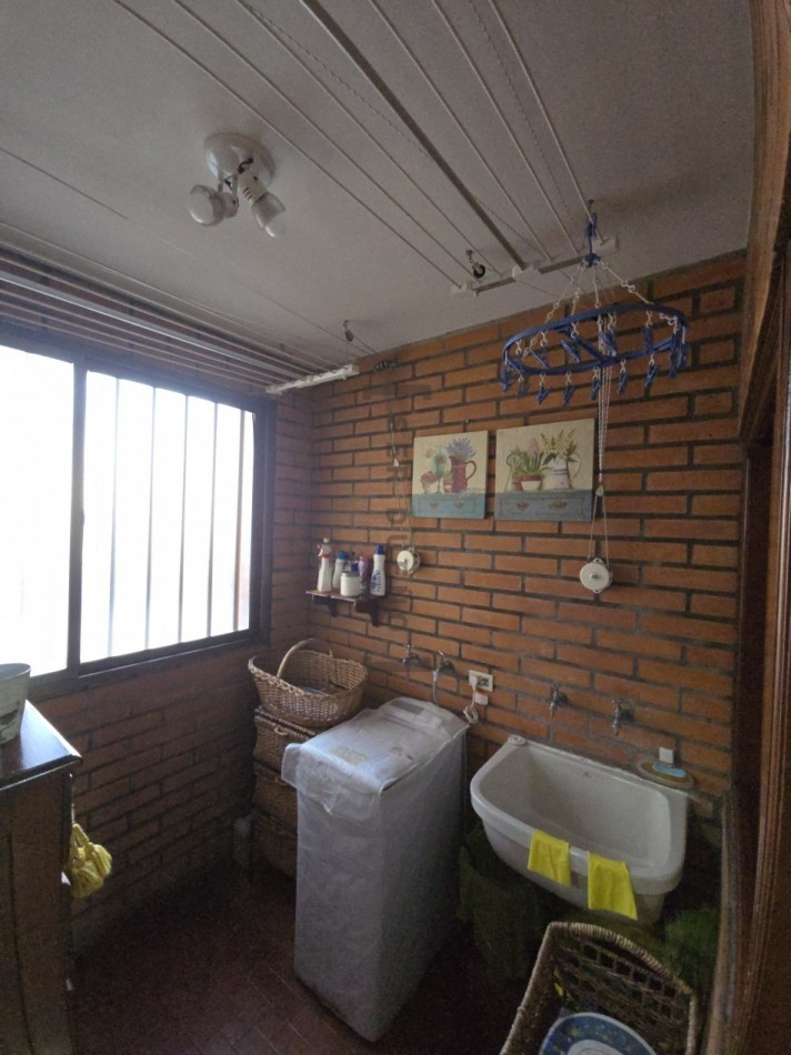 Departamento 3 Dormitorios con Dependencia de Servicio, Ciudad de Salta [SER DUEÑO]