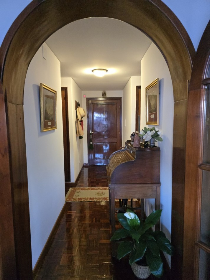 Departamento 3 Dormitorios con Dependencia de Servicio, Ciudad de Salta [SER DUEÑO]