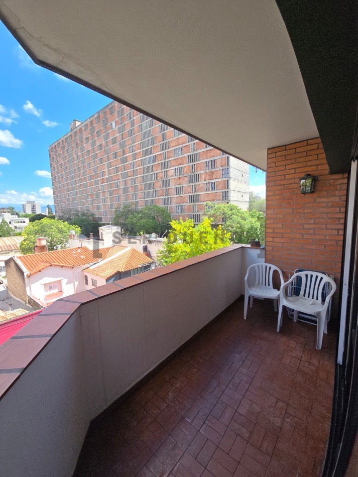 25 de Mayo 630 Departamento 4 dormitorios con cochera [ SER DUEÑO ]