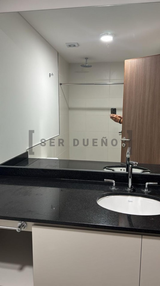 Departamento 2 dormitorios con cochera en Necochea y Dean Funes [SER DUEÑO]
