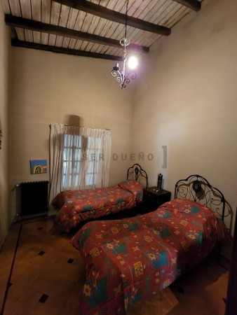 San Lorenzo - Importante Casa 6 dormitorios [ SER DUEÑO ]
