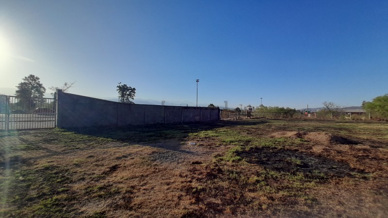 Galpon 5000 m2 Cubiertos en una Hectarea de terreno [ SER DUEÑO ]