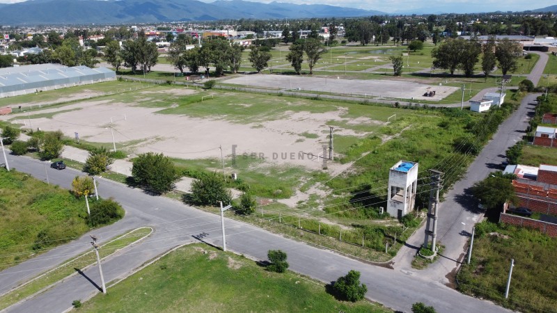 Esquina en Zona Galpones y Comercial [ SER DUEÑO ]