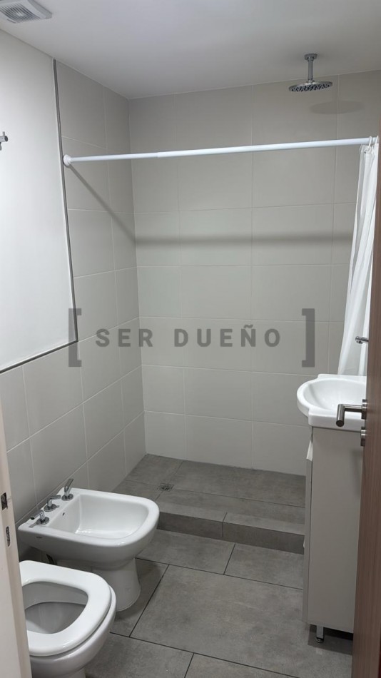 Departamento 2 dormitorios con cochera en Necochea y Dean Funes [SER DUEÑO]