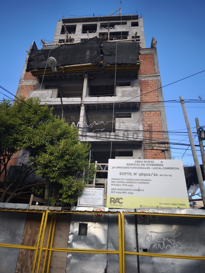 Departamento de 1 dormitorio en calle 20 de Febrero y 12 de Octubre [SER DUEÑO]