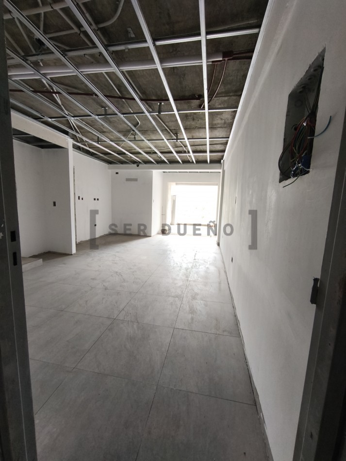Departamento de 1 dormitorio en calle 20 de Febrero y 12 de Octubre [SER DUEÑO]