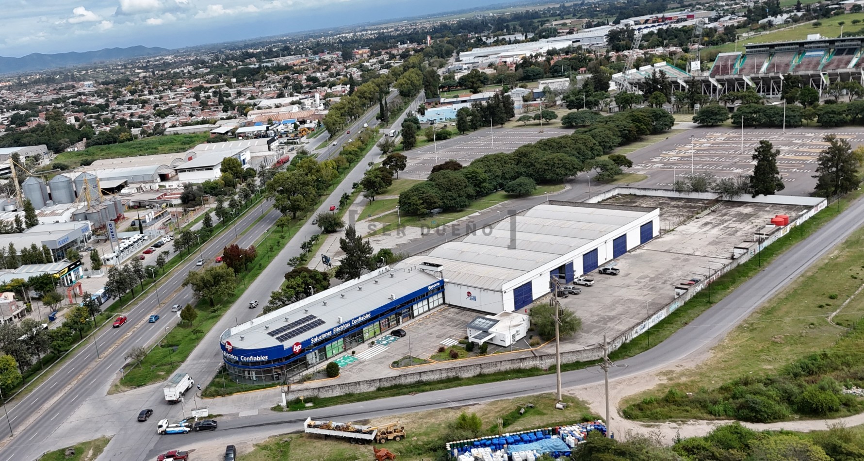 Galpon Centro Logistico, Comercial y Oficinas en Venta [SER DUEÑO]