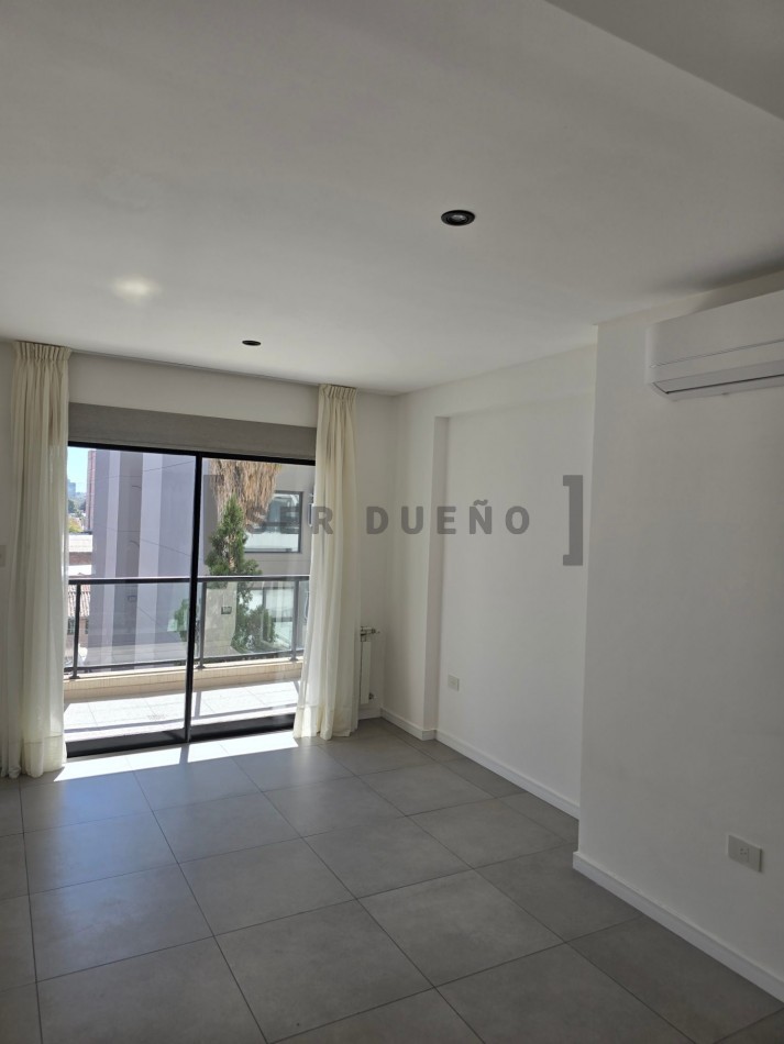 Venta Dean Funes 847 Departamento 1 dormitorio con cochera [SER DUEÑO]