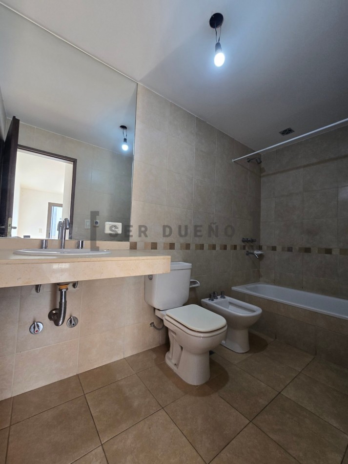 En Venta Depto 2 dormitorios 2 baños con amplio balcon en Edificio Punta Norte, en calle 20 de Febrero 1705 