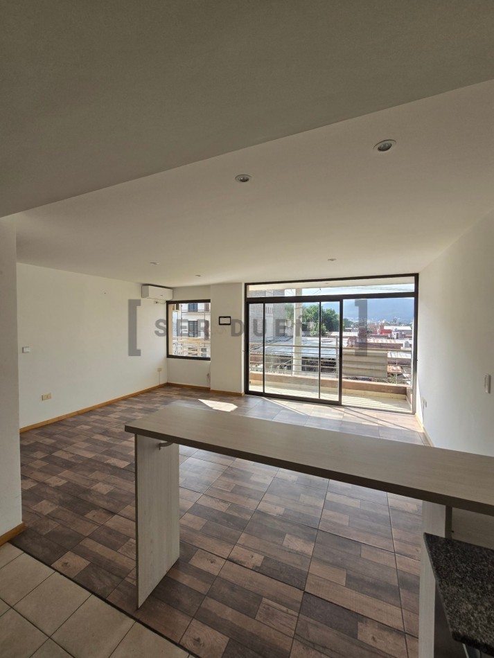 En Venta Depto 2 dormitorios 2 baños con amplio balcon en Edificio Punta Norte, en calle 20 de Febrero 1705 