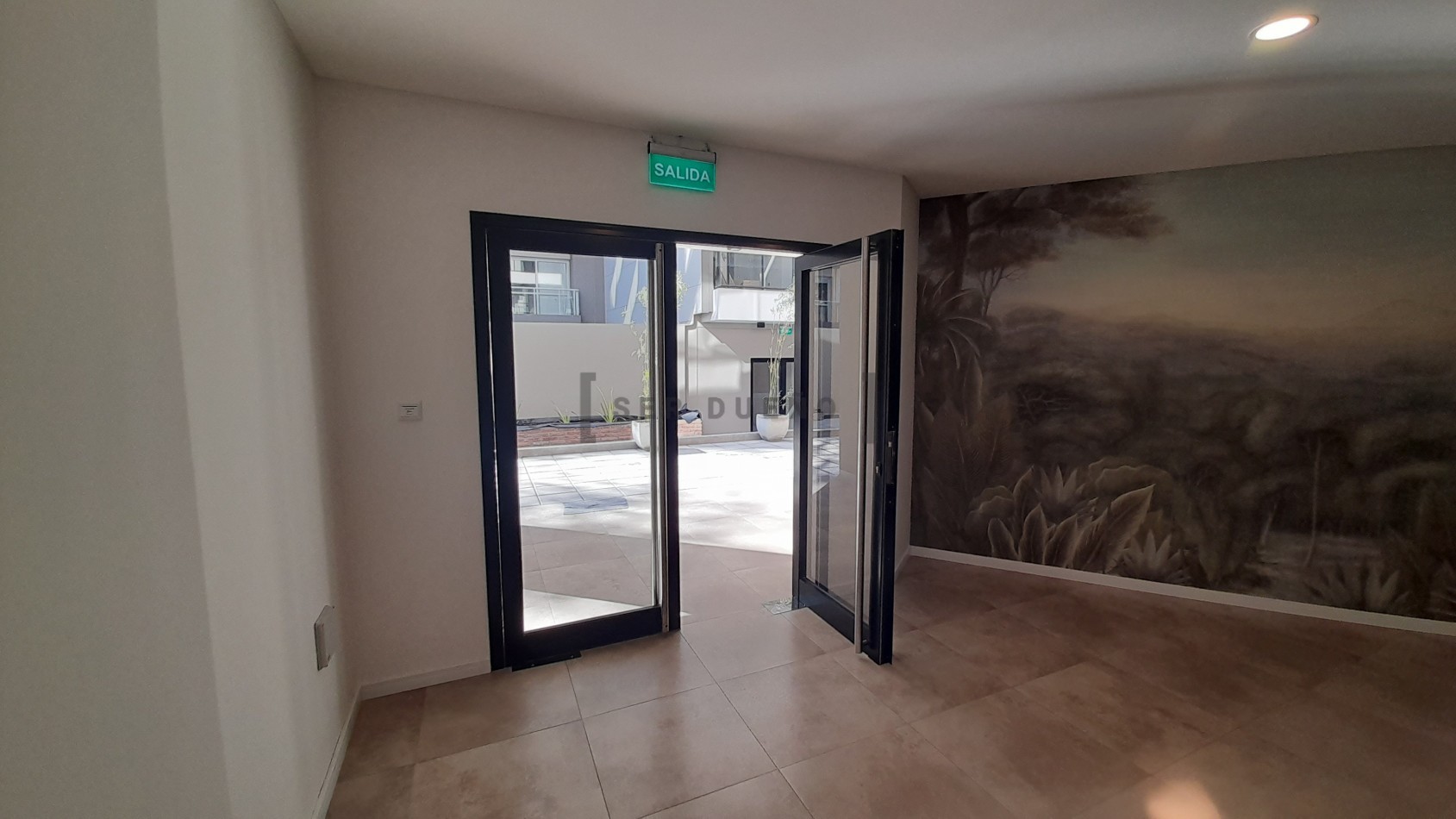 Venta Dean Funes 847 Departamento 2 dormitorios con cochera [SER DUEÑO]