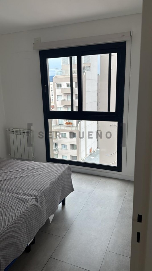 Departamento 2 dormitorios con cochera en Necochea y Dean Funes [SER DUEÑO]