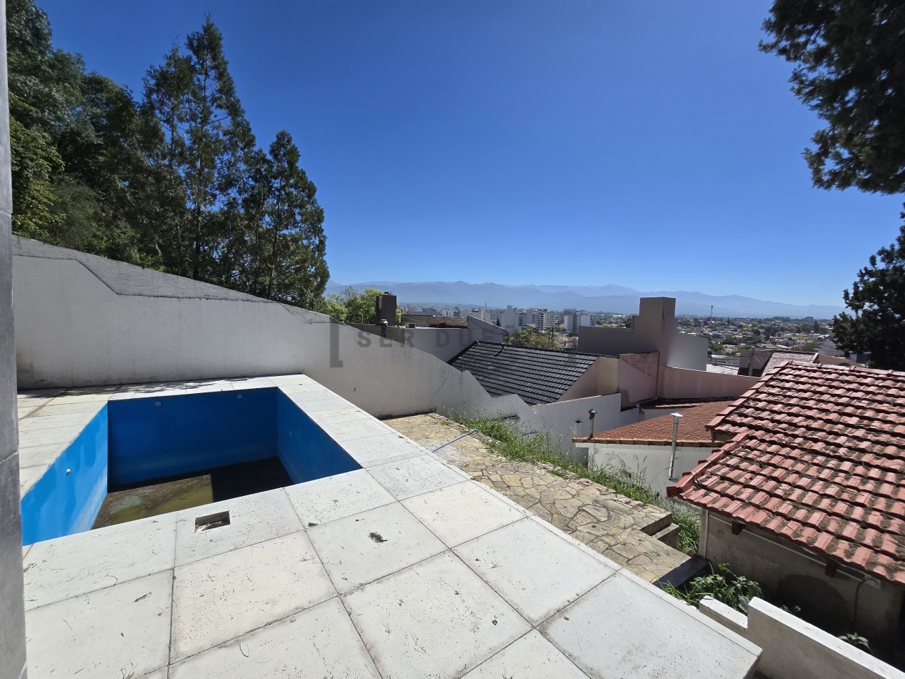 Casa en Tres Cerritos 3 dormitorios con pileta [SER DUEÑO]