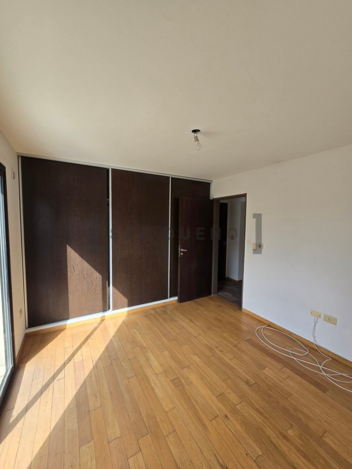 En Venta Depto 2 dormitorios 2 baños con amplio balcon en Edificio Punta Norte, en calle 20 de Febrero 1705 