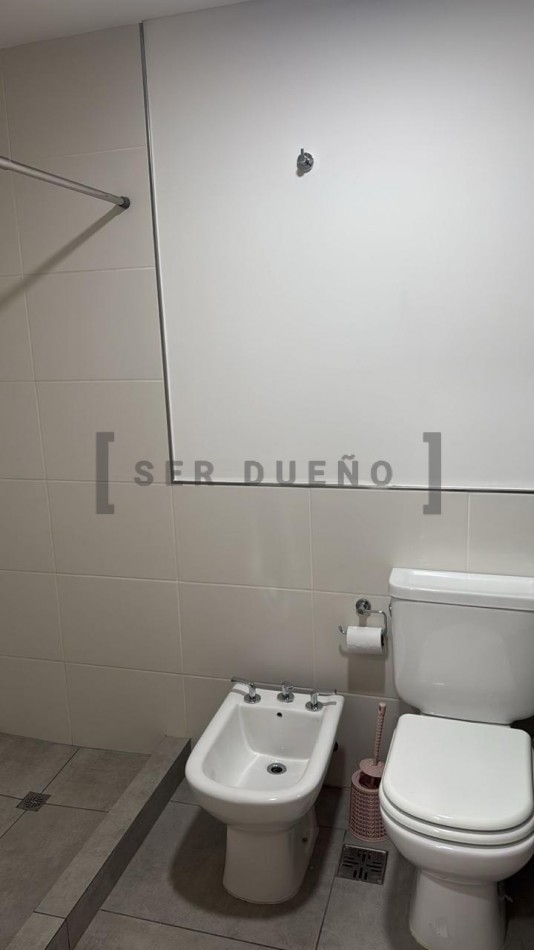 Departamento 2 dormitorios con cochera en Necochea y Dean Funes [SER DUEÑO]