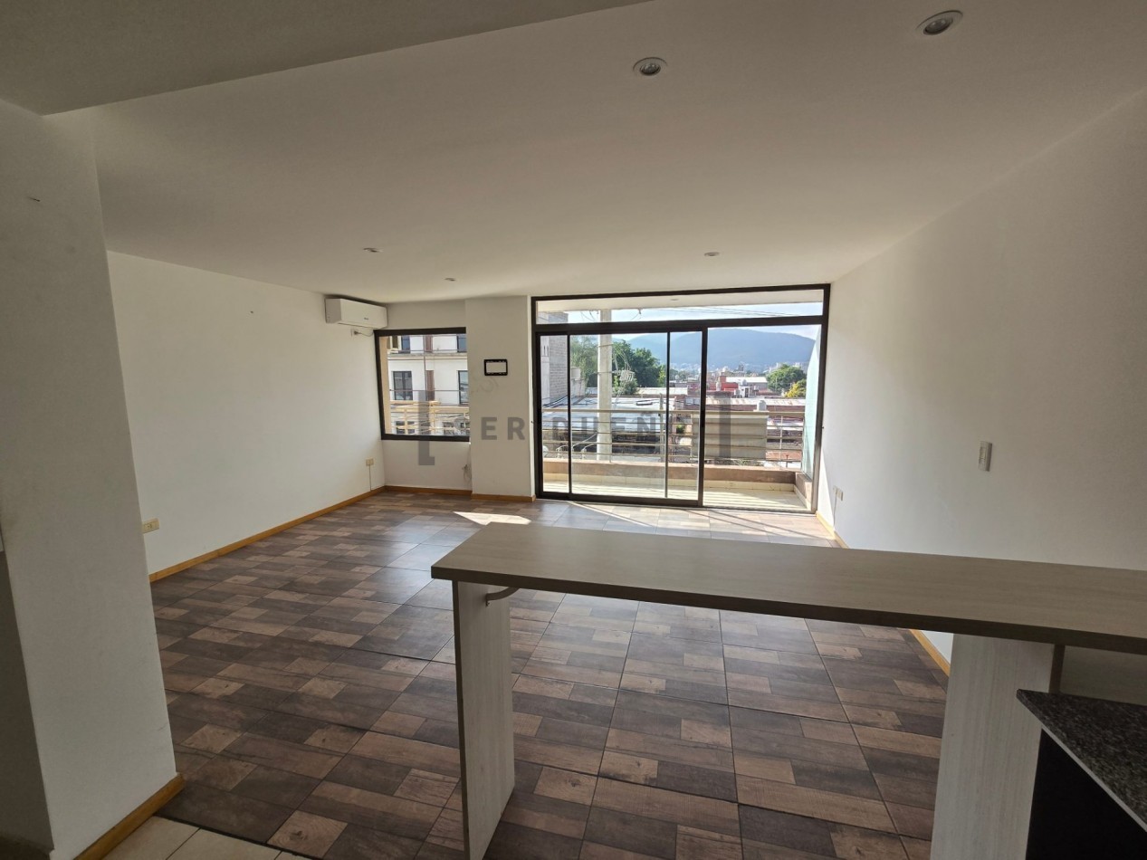 En Venta Depto 2 dormitorios 2 baños con amplio balcon en Edificio Punta Norte, en calle 20 de Febrero 1705 