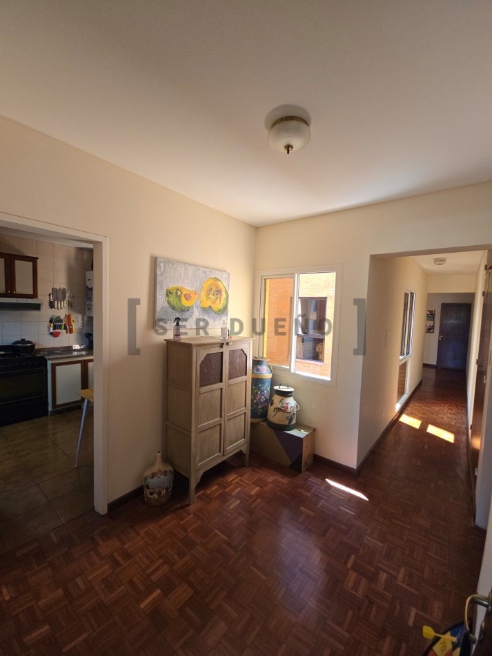 25 de Mayo 630 Departamento 4 dormitorios con cochera [ SER DUEÑO ]