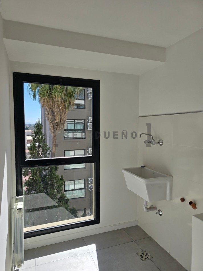 Venta Dean Funes 847 Departamento 1 dormitorio con cochera [SER DUEÑO]