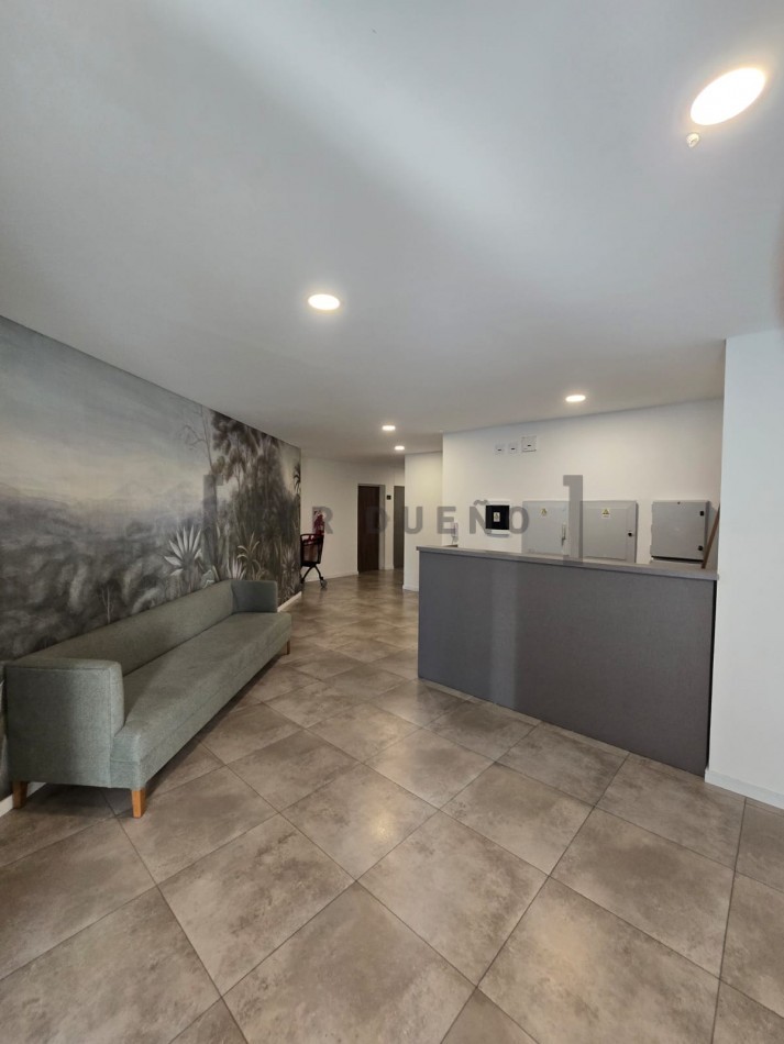 Departamento 2 dormitorios con cochera en Necochea y Dean Funes [SER DUEÑO]