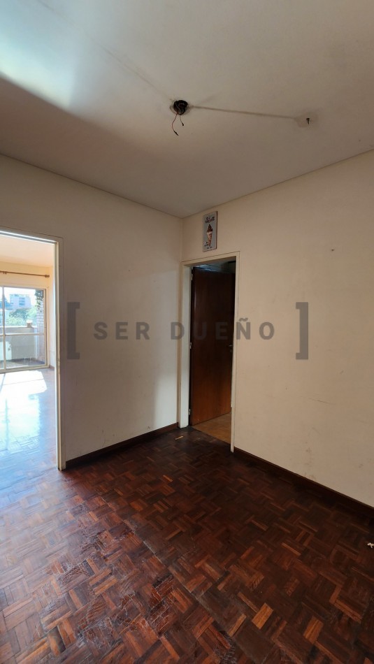 25 de Mayo 630 Departamento 4 dormitorios con cochera [ SER DUEÑO ]