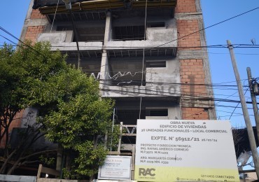 Departamento de 1 dormitorio en calle 20 de Febrero y 12 de Octubre [SER DUEÑO]